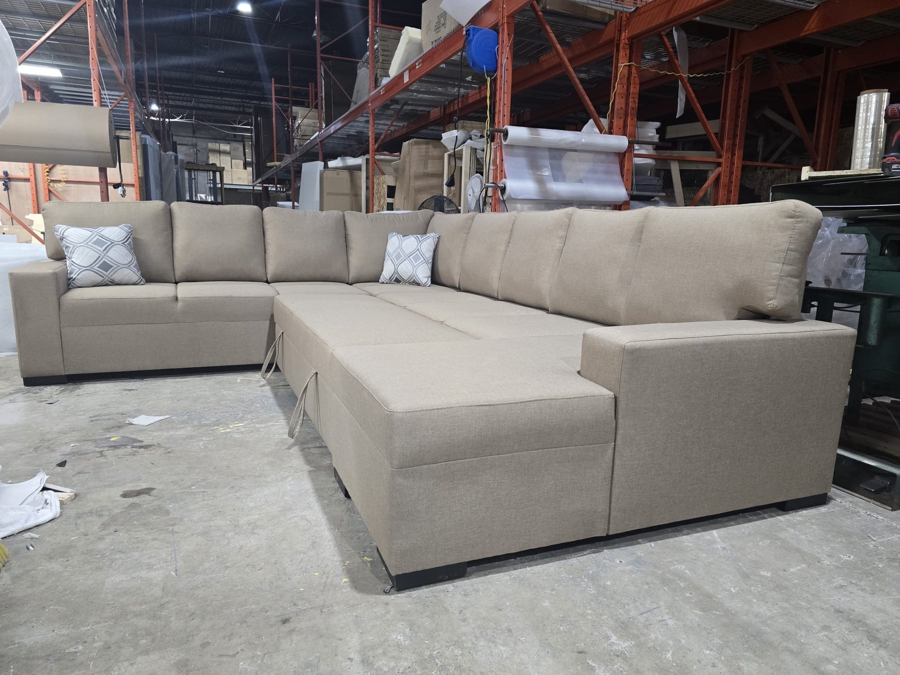 Brock Selection with T Chaise Storage
