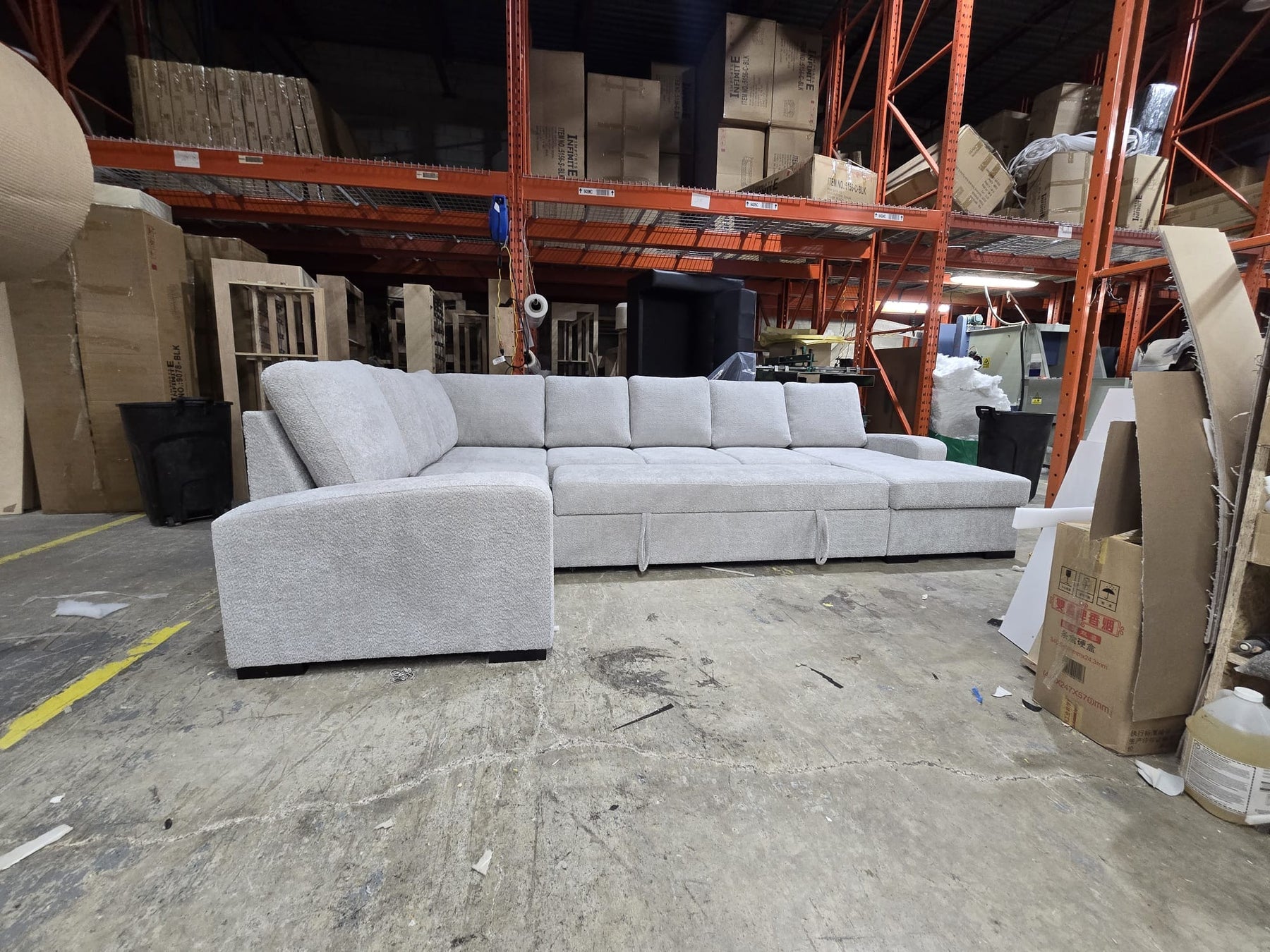Brock Selection 6262 arms, Storage T Chaise