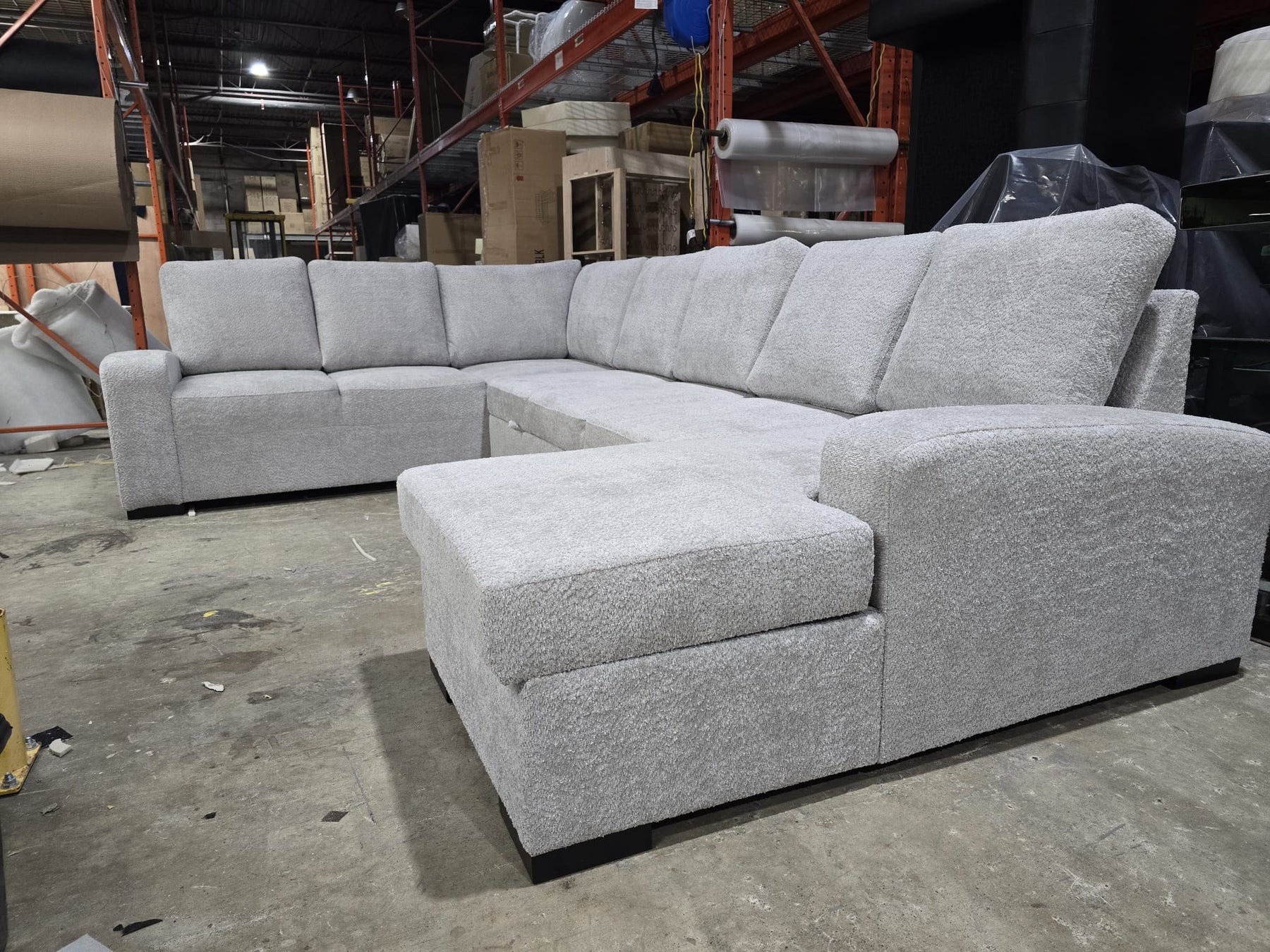 Brock Selection 6262 arms, Storage T Chaise